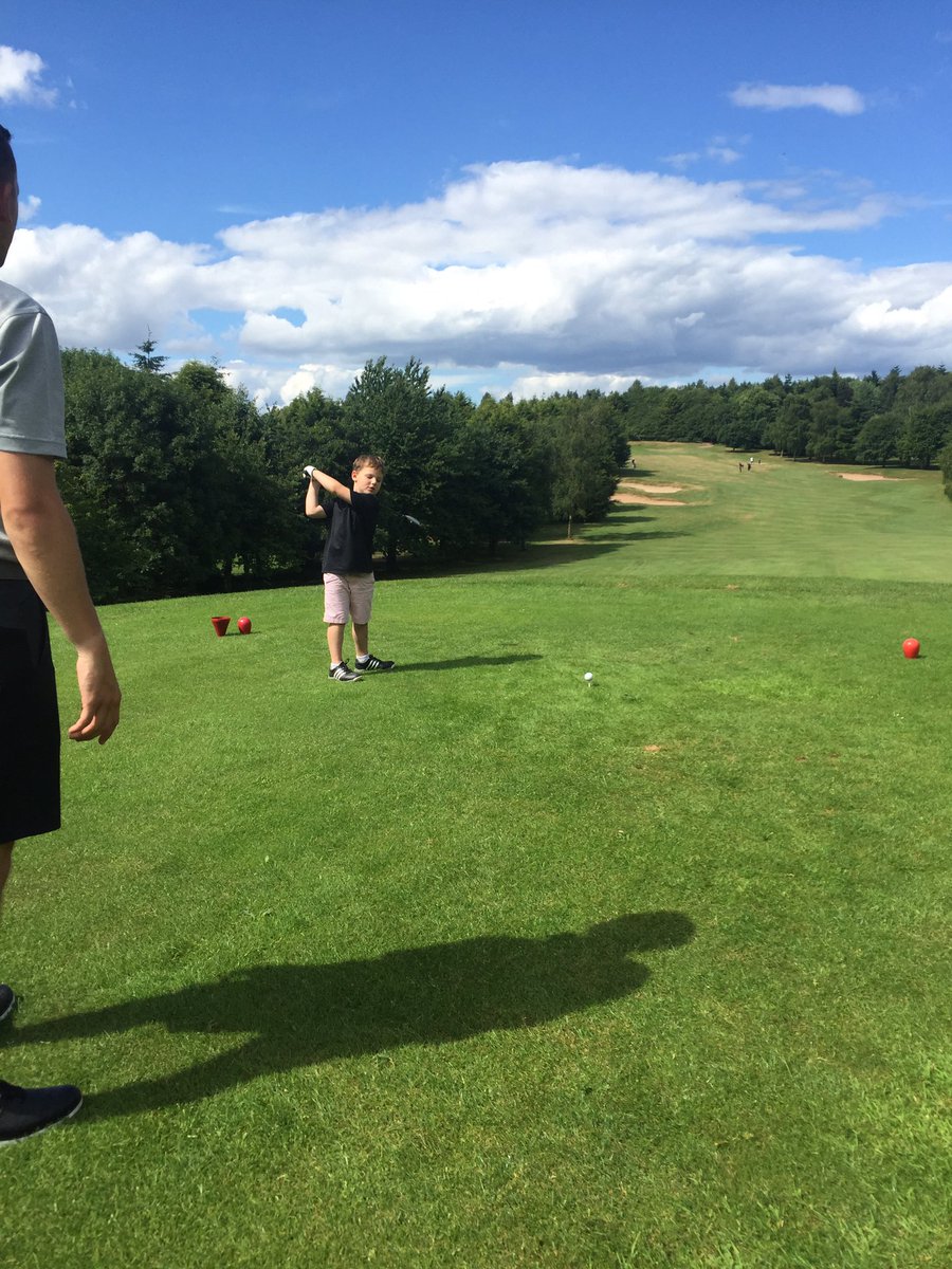 Oliver on first B league match <a href="/BromsgroveGolf/">Golf Centre</a> scored 17 so pleased for him thanks to <a href="/warbs92/">Tom Warbrick</a> teaching Oliver