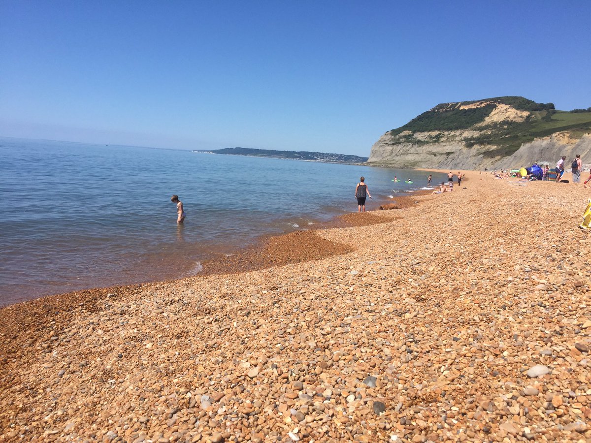 #sunnydorset #seatown #fabulousday