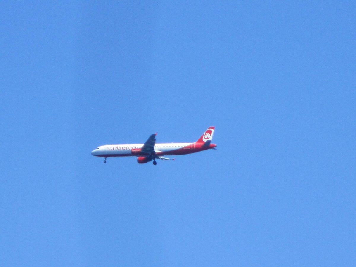 CheshireAvGeek's tweet photo. Some more pics from Rhodes last week. Sorry quality isnt the best, but zoomed in a bit, plus overhead pass quickly #Avgeek #aviation #Rhodes https://t.co/jVtPUe5t6r