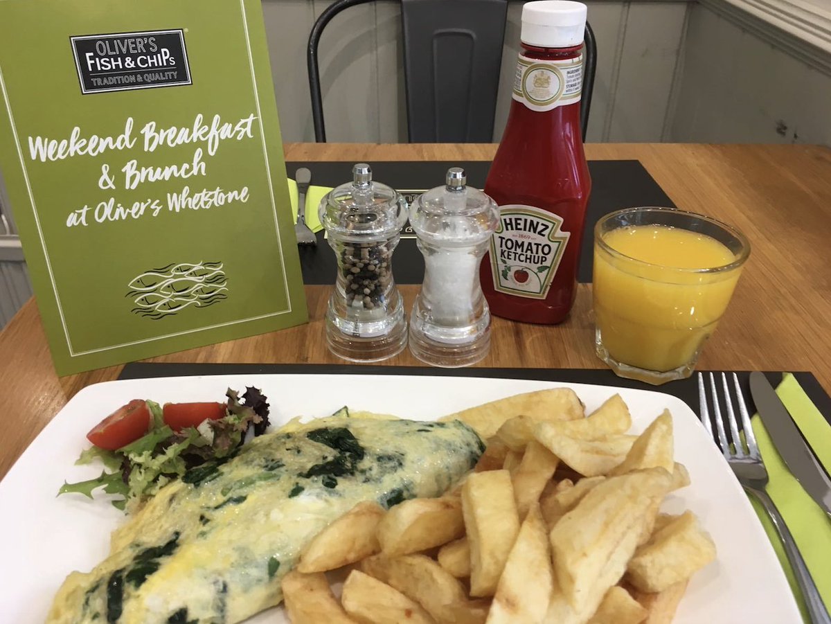 Breakfast at Oliver's! Spinach and cheese omelette with chips. 😋 Have you tried it yet?