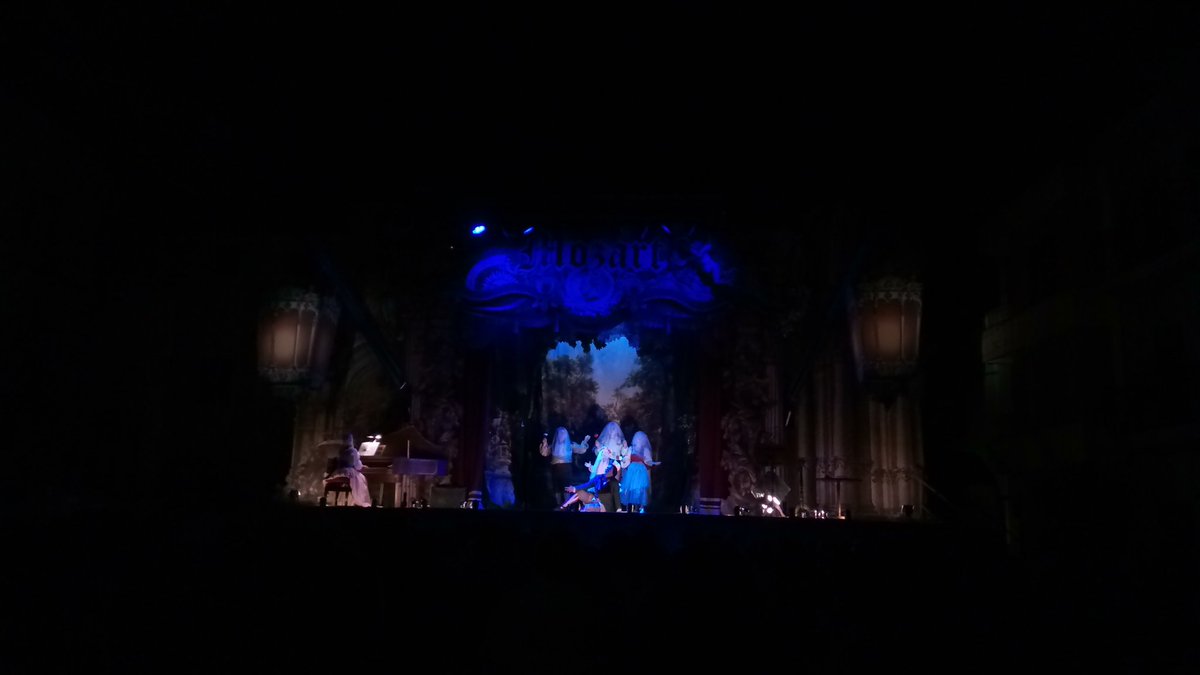 Roderic Juan Soriano (@rodericjuan) on Twitter photo Feliç iniciativa <a href="/Rius_Xavier/">Xavier Rius 🔶😉</a> acostar l'opera als pobles.
Gran espectacle #operavalencia a #montaverner. Feliç iniciativa <a href="/Rius_Xavier/">Xavier Rius 🔶😉</a> acostar l'opera als pobles.
Gran espectacle #operavalencia a #montaverner.