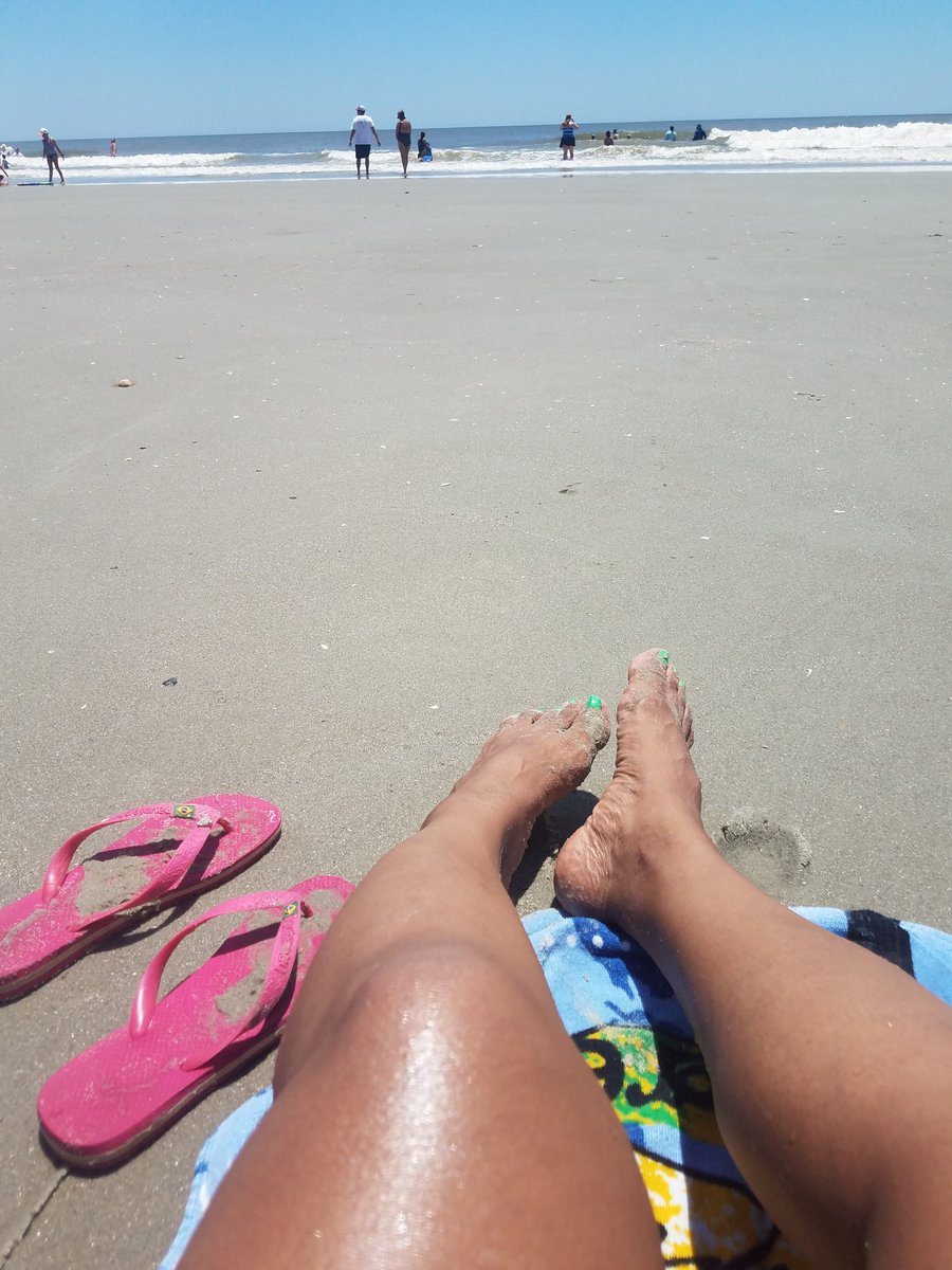 asiavasquez05's tweet photo. Relax w/ Hubby💘💘💘 https://t.co/WNPddgM449
