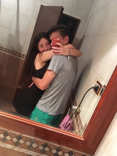 maxishampu's tweet photo. RT en 5 segundos o te va a ir a visitar https://t.co/evM8pm9PuK