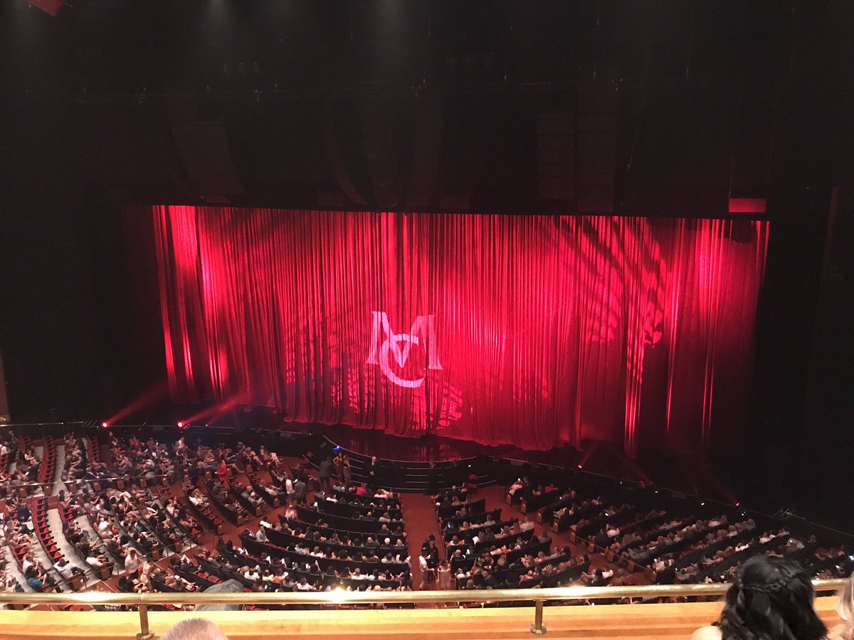 Waiting for Mariah Carey at The Colosseum <a href="/CaesarsPalace/">Caesars Palace</a>#Guernsey <a href="/RotaryPolioBear/">Rotary Polio Bear</a> not allowed in  as they thought he might end up on stage