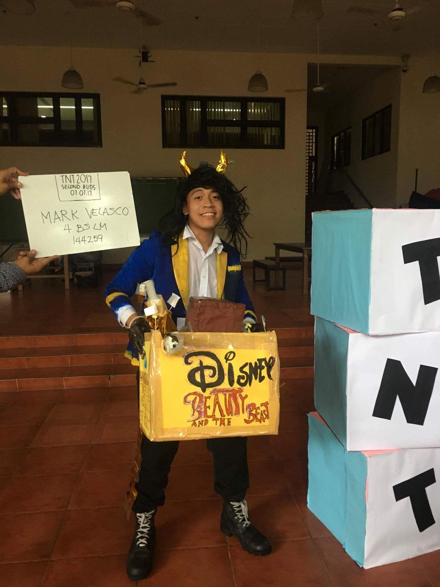 _MarkSpicy's tweet photo. Tale as old as time
True as it can be

HUHUHU totoo na nga beast (bes) 😢💛

Thank You! 🐵🍌☝ #OneLastTime #BeautyandtheBeast #ChugaOn https://t.co/Y7C12Rbp4i