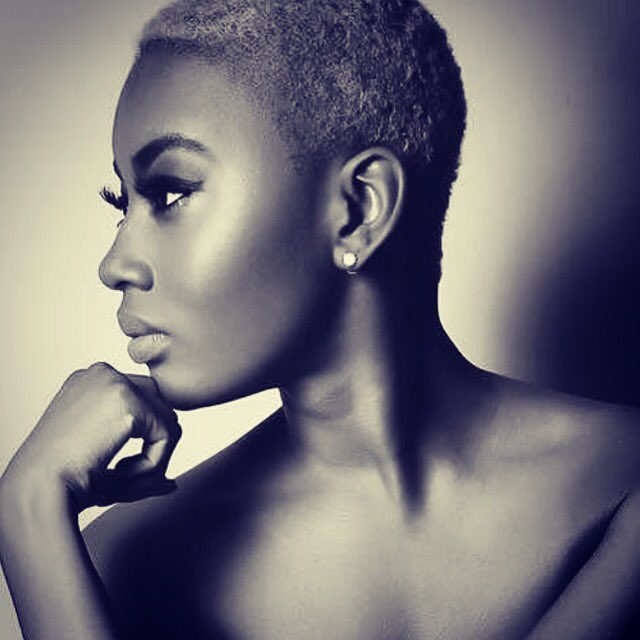 ExpressBetter's tweet image. Hopefully a mentor with quality such as @tyrabanks happens to notice Monaé and can guide her on her quest to become a successful #model