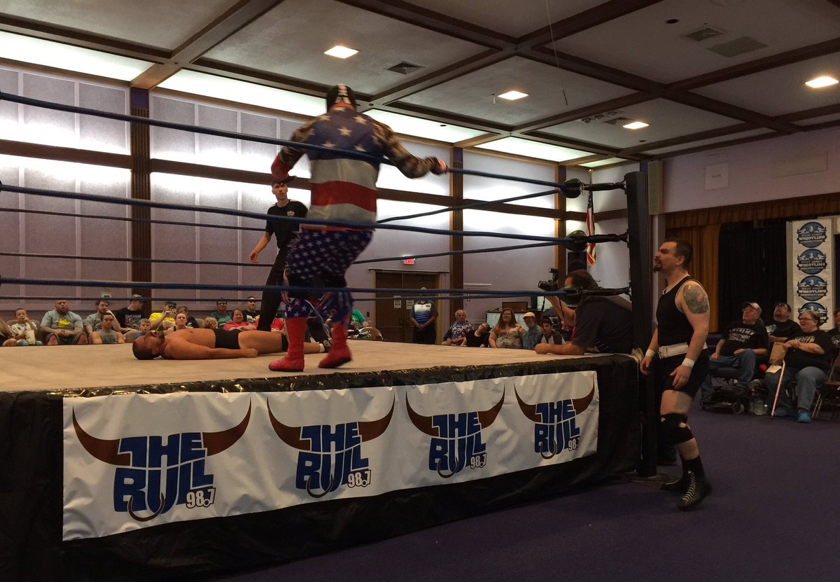 BedeLivingston's tweet photo. @ericrightshow accompanied by @Richard_SynCyr vs #ConradHauser #TheWCWC #Salem https://t.co/1Sb0NR4qtt
