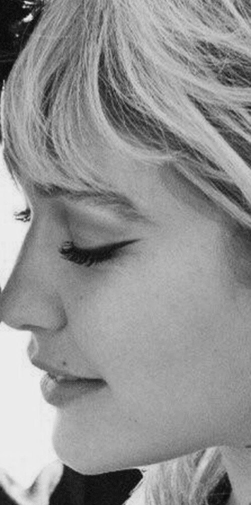 I fall in love with you every day.