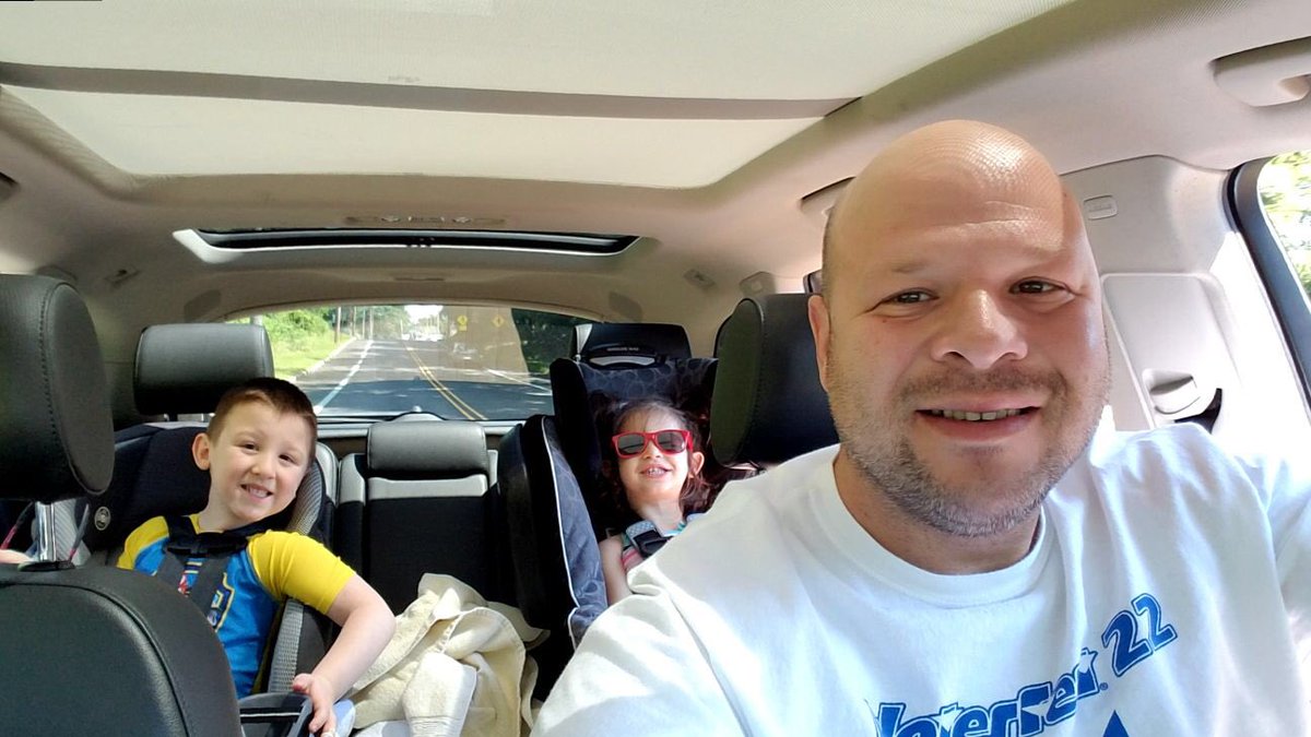 AudiSportClubNY's tweet photo. @BatmobileDeuce weekend at the lake with the kids #ASCGEN2 on the way to #Funday https://t.co/HQuIBirfgo