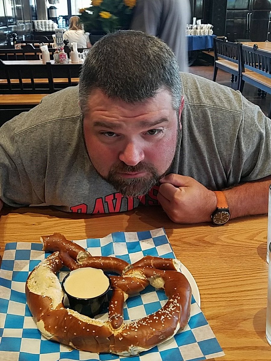 VYPEIndy's tweet photo. Hey @indynial if @Indians win 18 in a row and @Browns beat #Steelers you have to eat this pretzel in one bite... https://t.co/dtP38zHOmr