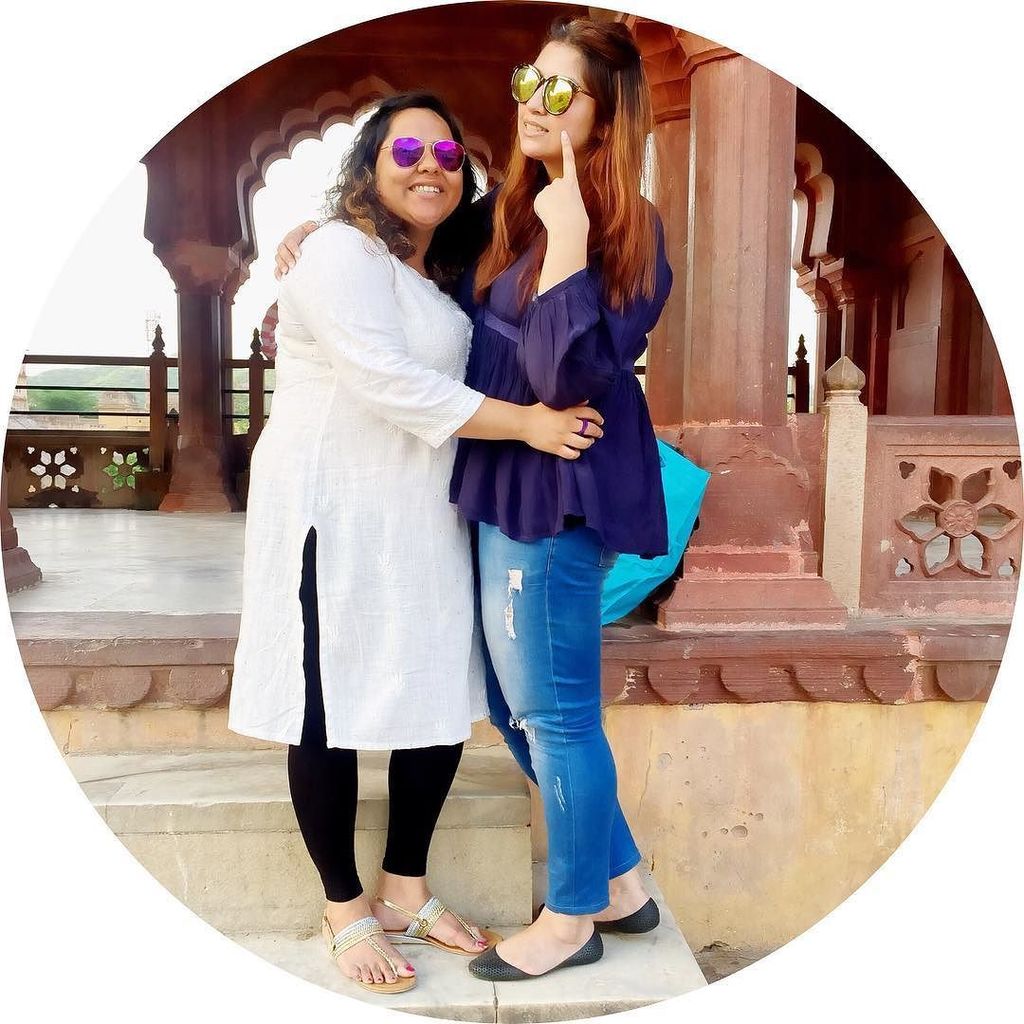 kannagianaggh's tweet photo. Sole mates on the way to becoming soul mates!
#ProjectSurfboard #day5 #FinallyGulaabi https://t.co/2X3lTtMuEl https://t.co/eEVEaOqOUV