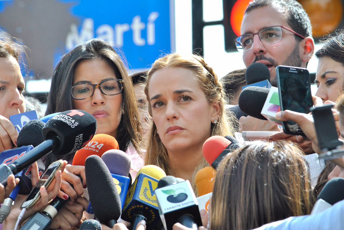 liliantintori tweet picture
