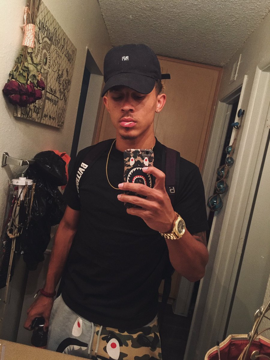 10KWAVYY tweet picture