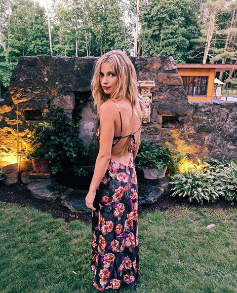 My queen is so fucking beautiful omg. I miss her so much I am gonna cry 😳😢❤ <a href="/MeganMurphy/">Megan Murphy</a>