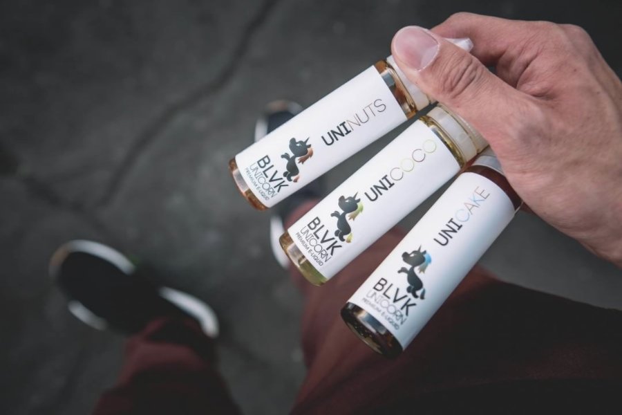 volcanoecigs's tweet photo. Which would you #vape first? Now in stock. https://t.co/EEOsQjwnm5
#vapevolcano #volcanoecigs #vapeon
📷: @blvkunicornejuice https://t.co/yzaoHVvG0G