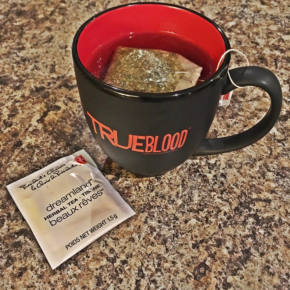 ChantalHalleyP's tweet photo. Every night after my daughter has gone to bed I make myself a cup of relaxing #tea. Any brand/flavour you recommend? https://t.co/2GNhEk65Iz