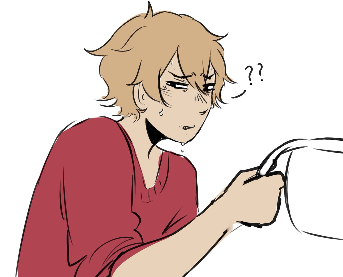 "how did this man get into my house" (momile belongs to @2mi127 ) 
