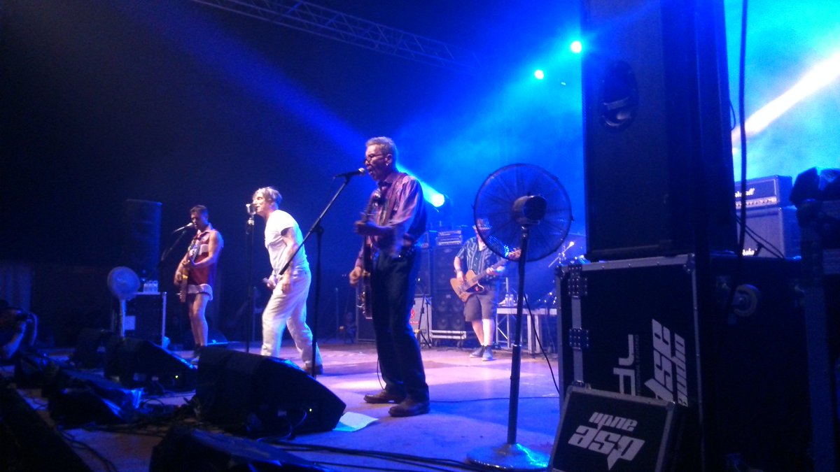 DseAudio's tweet photo. Diumenge fantàstic a @PsychoMeeting #workinghappy #psychobilly #musiclive #25anys https://t.co/Fv2byC9CIY