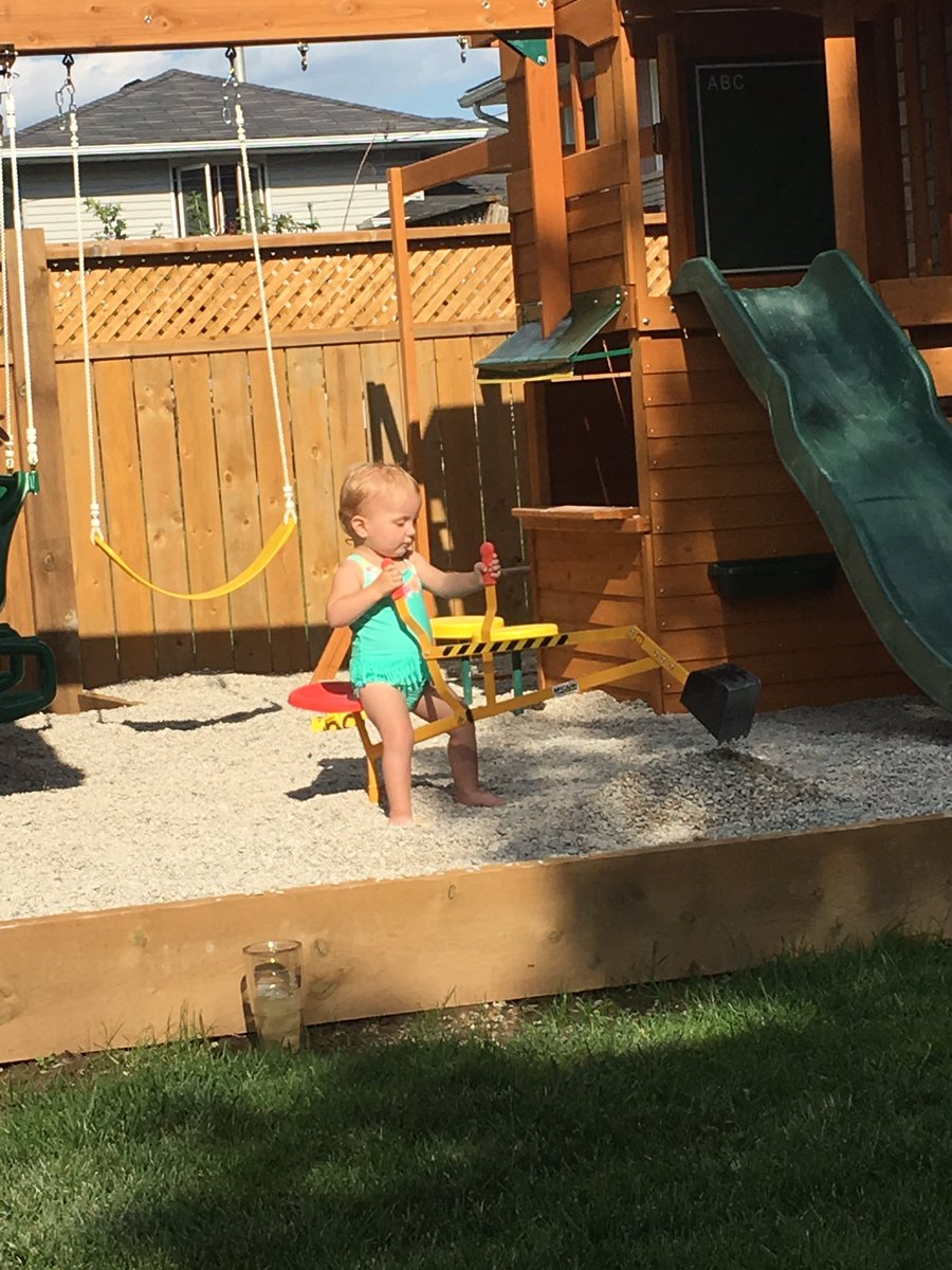 McCannJesse11's tweet photo. Already a better operator then dad. #startthemyoung #girlpower https://t.co/p18Qu0X8Fr