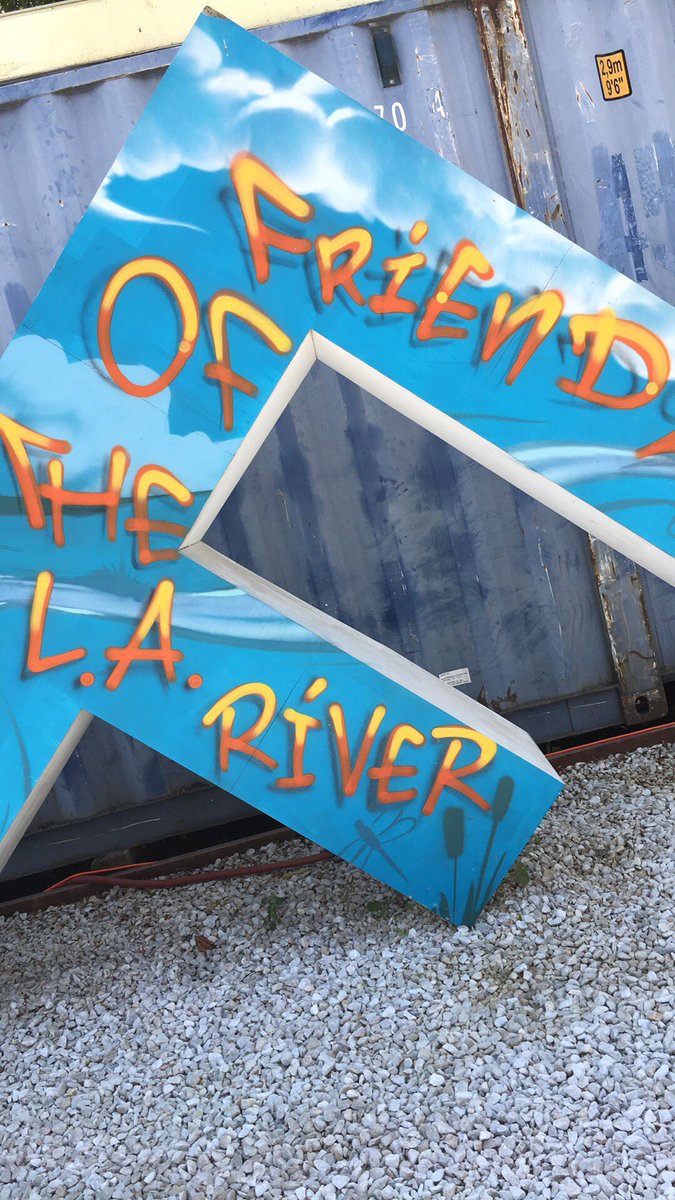 DanzaEcoDesigns's tweet photo. Had excellent afternoon at #folar #frogspot #lariver. Scheming to do more environmental protection and education https://t.co/Rxs4n3Ow2a