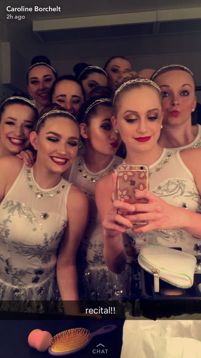 HermanCatherine's tweet photo. Happy birthday to the best twins ever!!! So thankful for all our fun times at bpac:) love y'all sm❤️❤️❤️ @carolineborc @juliaborchelt https://t.co/QKVI53Ex4i