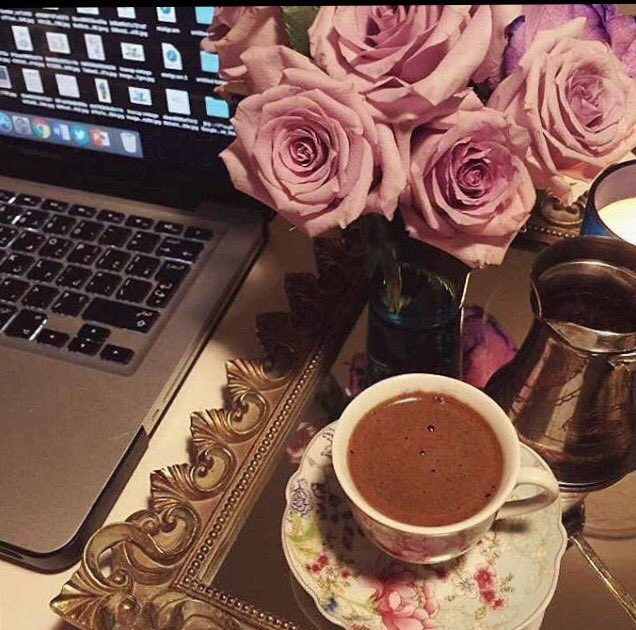 MeshaelHz's tweet photo. نكتم شعور قلوبنا من حيا الروح
دام الامـانـي  بالمحاني  كثيره
أحيان نطريها على البال وتروح        
وأحيان  تطغى بالخفوق  وتثيره. https://t.co/YwgFTc1m80