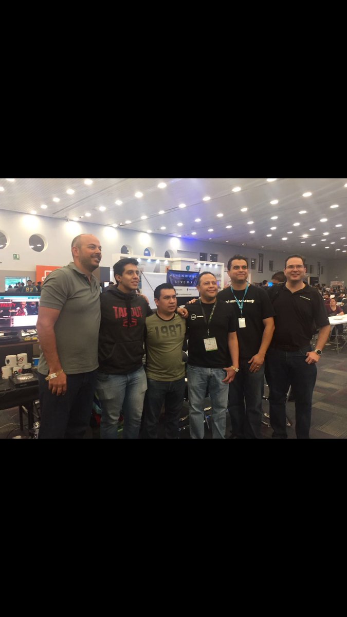 VDouster's tweet photo. Thanks @AzorFrank for the coexistence
And know a little about our community @AlienwareLiveMX @CPMX8 https://t.co/LukkRuexga