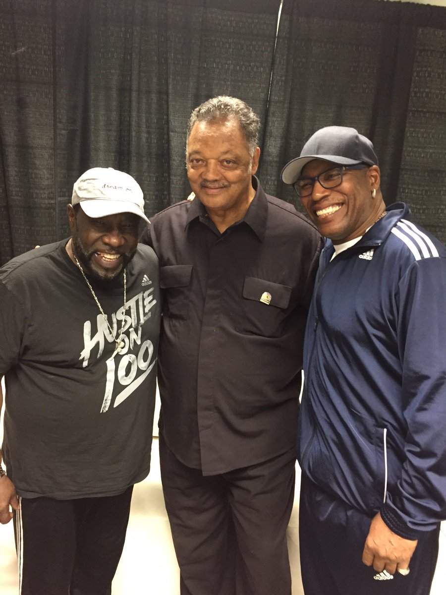 Today with <a href="/Eddie_Levert/">Eddie Levert Sr.</a> of  the Mighty #OJays <a href="/georgedaniels/">George Daniels</a> @Tasteofchi #ILoveMusic #LivingForTheWeekend #FamilyReunion #KeepHopeAlive