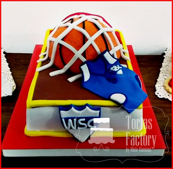 TortasFactoryok's tweet photo. #cake #torta #basquet #WildeSportingClub #BasquetFemenino @ali_alaminos https://t.co/AUbRo554Ux