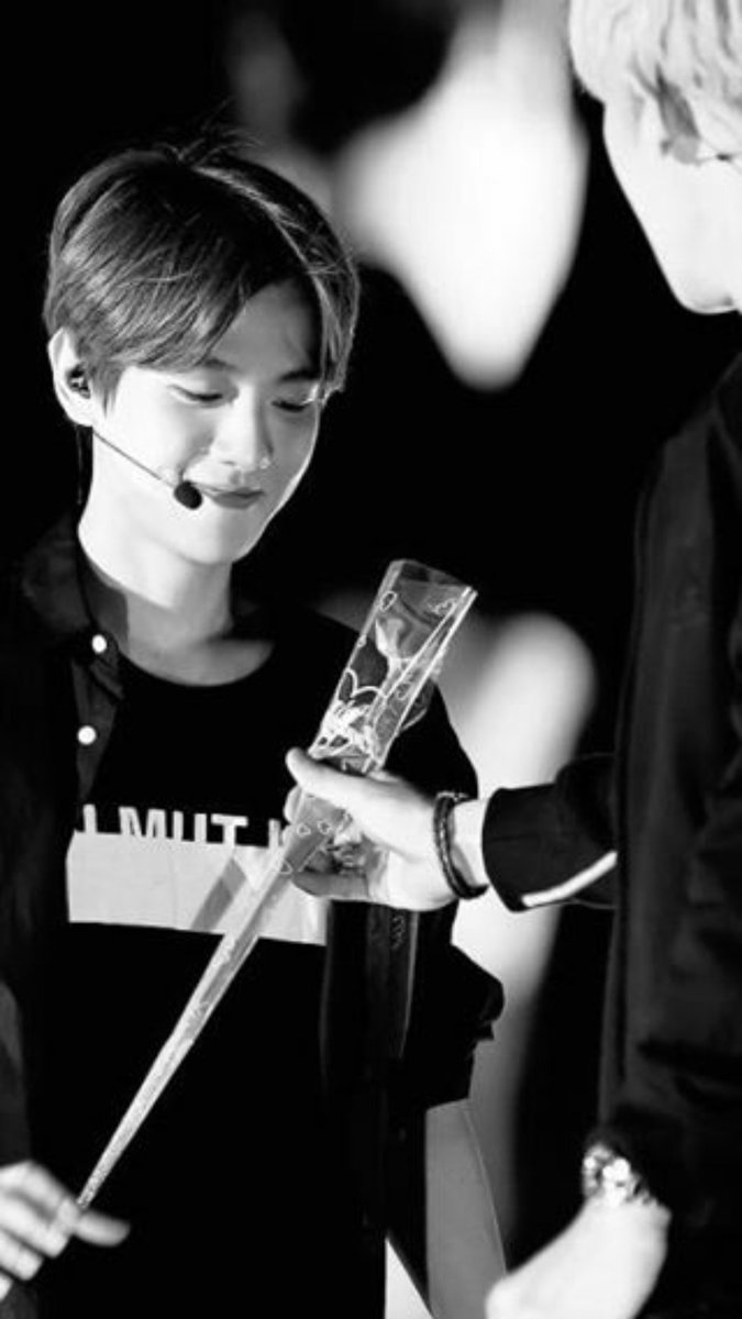 anantadiyah's tweet photo. Lockscreen Chanbaek #TheWarEXO #KOKOBOP #lockscreenexo #chanbaek #like4like #like #CHANYEOL #BAEKHYUN 
😍😘 https://t.co/ia9zcDOzgh