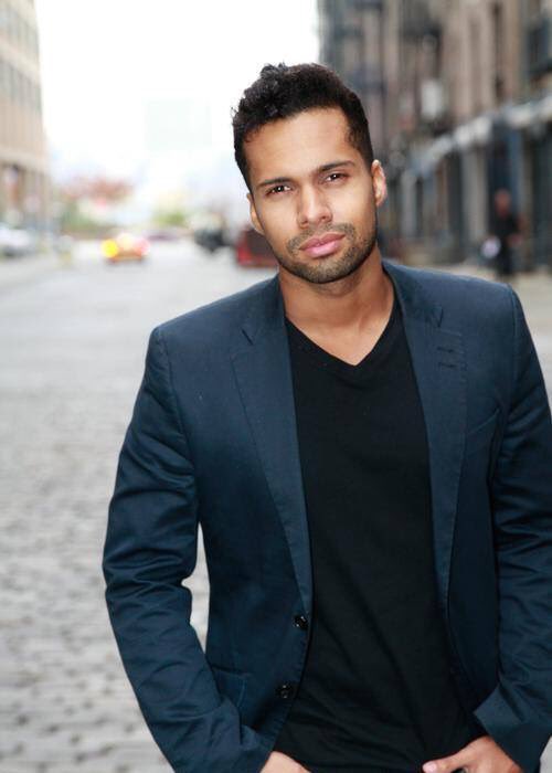 KPAtalent's tweet photo. Congratulations to Ronny Mercedes who just booked Mozart in The Jungle! And yes, he will be singing! That's our Ronny! https://t.co/YTqg9Eloa6
