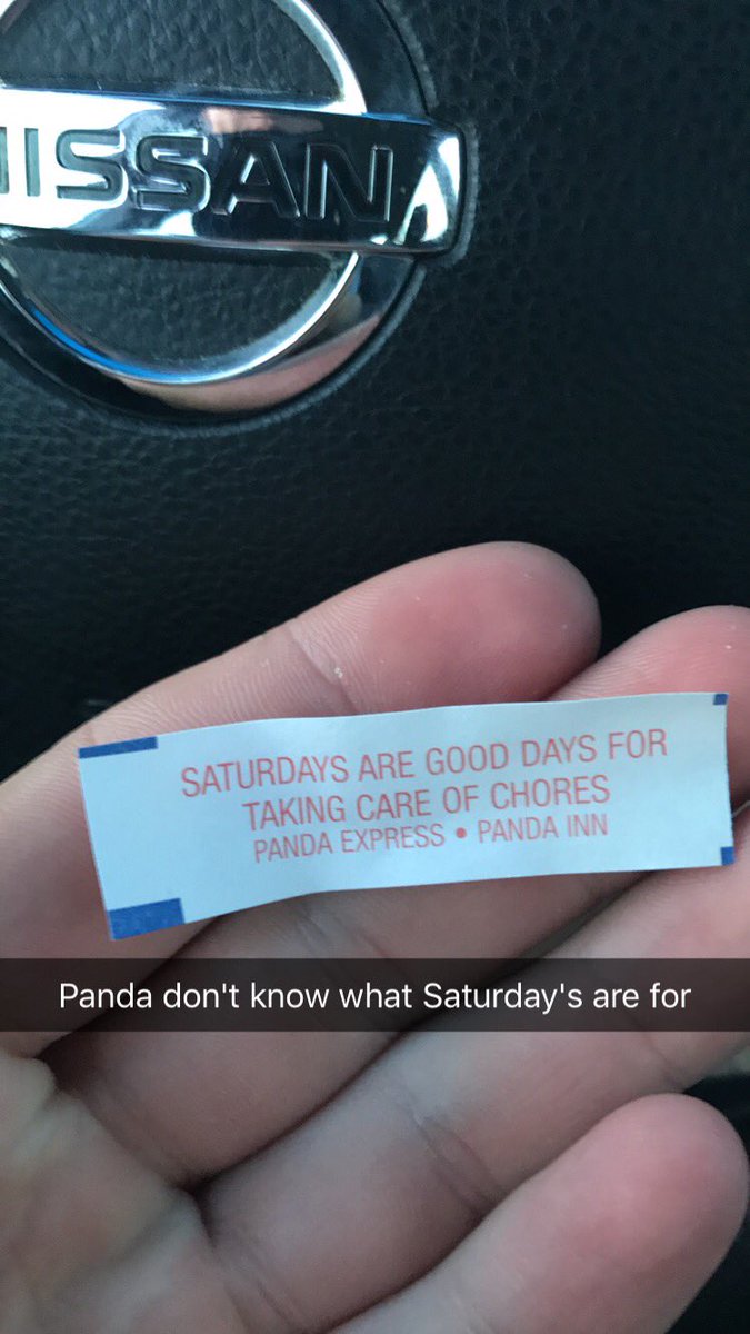 Cloresch's tweet photo. #exposehour @PandaExpress https://t.co/L0b678HnLr