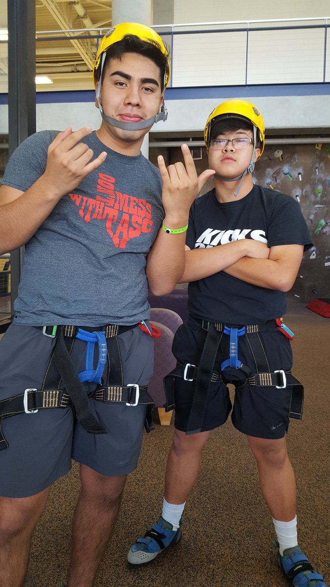 Nfhs_StuCo14's tweet photo. We all learned how to rock climb and tried something new. #tascasu17 @TASC_StuCo @district3tasc https://t.co/CyVWEX0fPN