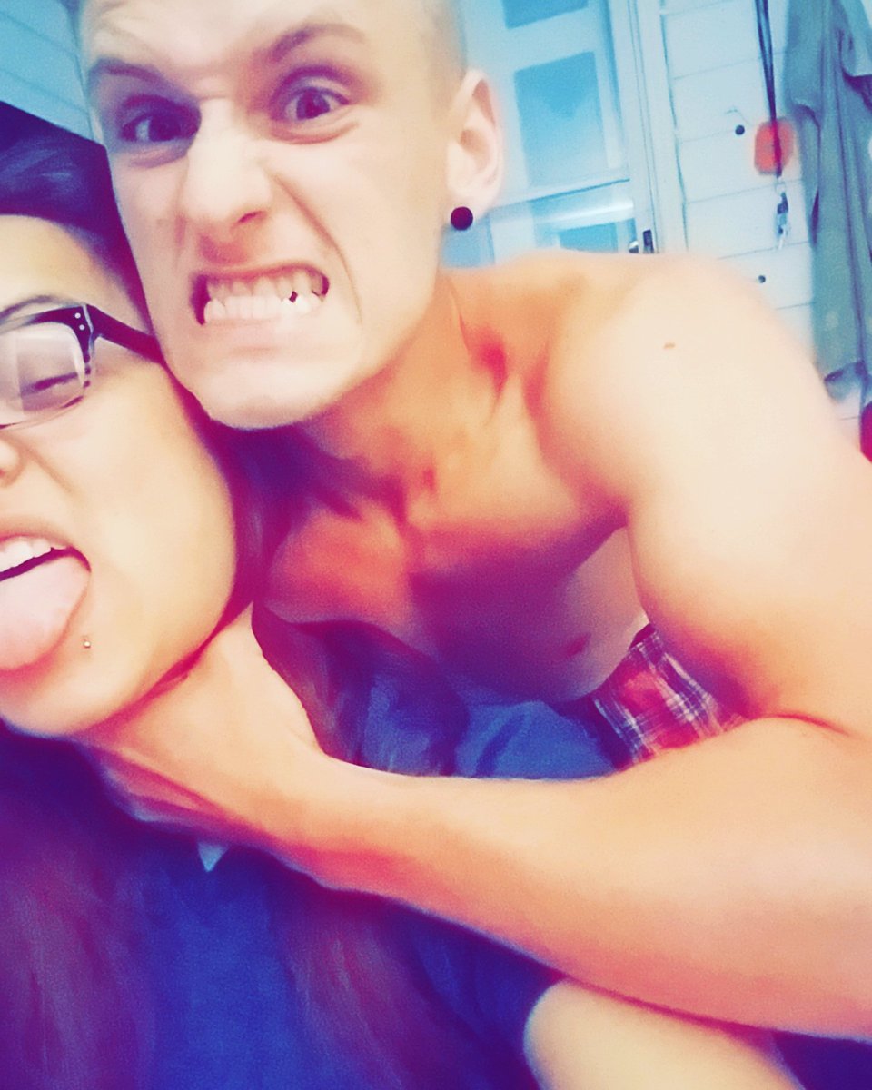 TKMafia43's tweet photo. When u gotta man that put it down❗😍❤💧😲 Go click link in bio! #TKMafia #couplegoals #Texas #KeepGrowing #sexyman #NoHarmWasDone #OnlyInBed https://t.co/r6ozX0d4Mq