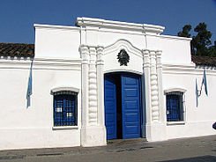 programadorUNT's tweet photo. Feliz día de la Independencia! #Tucuman #9DeJulio @facetuntoficial https://t.co/6ogPt4HnQY