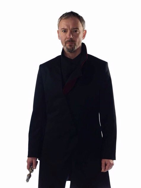  happy birthday to the greatest master and such a great actor. Have a lovely day John Simm 