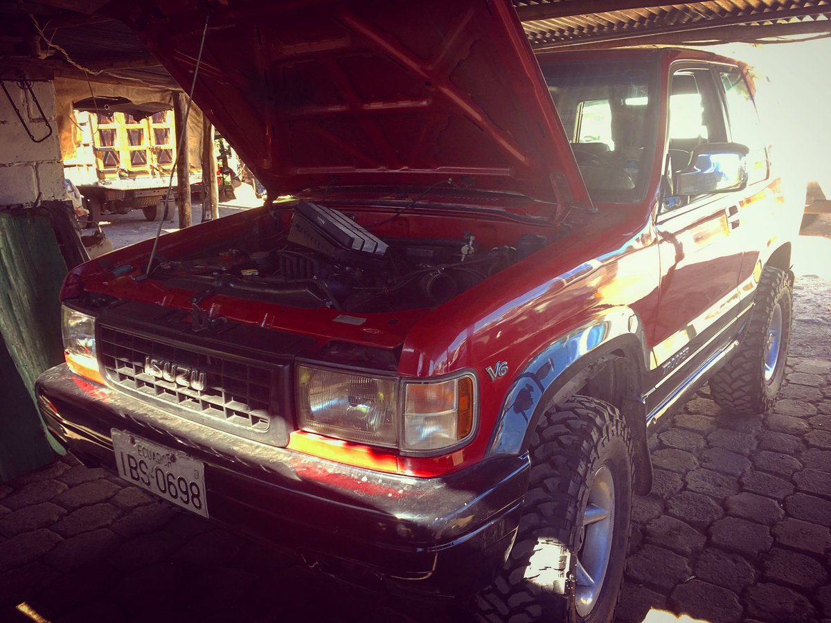 joselrs5's tweet photo. 🔧🚜⭐️✨
#isuzu #isuzutrooper #trooper #comforser #4x4
@isuzumafiadv @isuzuclub4x4 https://t.co/M31WeoPxpq
