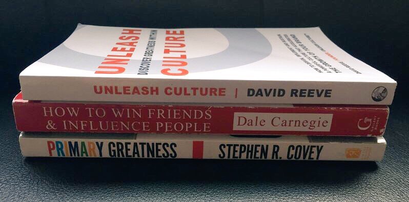 MherM78's tweet photo. Great 3 books to read @unleashculture @DaleCarnegie @StephenConvery #books #culture #knowledge #influencer #Greatness #people #Vancouver #bc https://t.co/BqLyzl8tNs