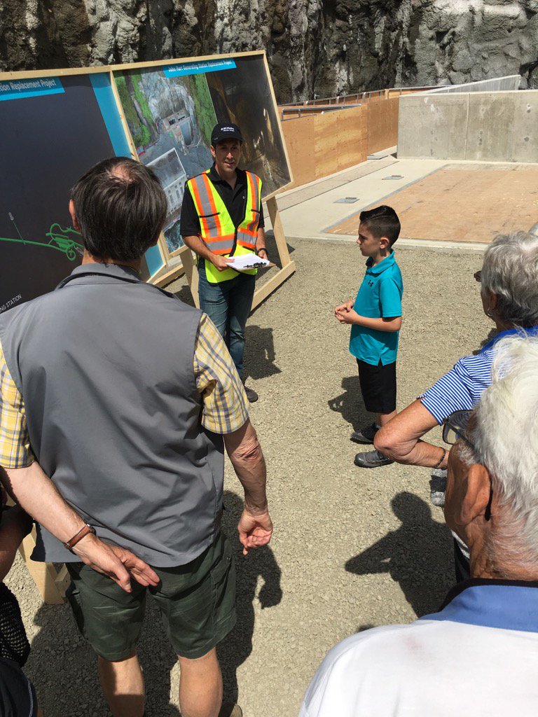 knoketravel's tweet photo. Is it To y or James who is giving the presentation? #bchydro #JohnHartEvent https://t.co/L55U5nezhu