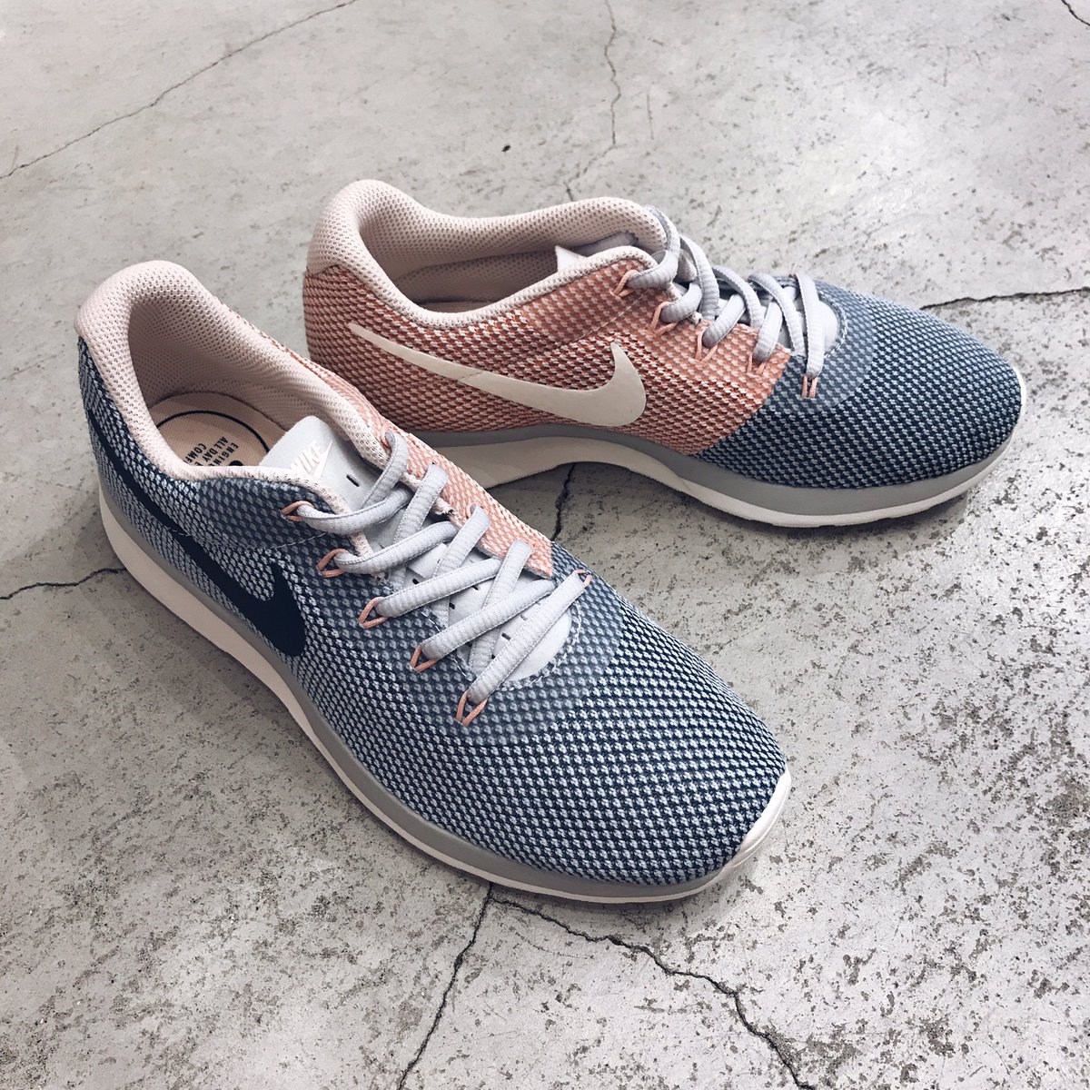 nike tanjun racer price