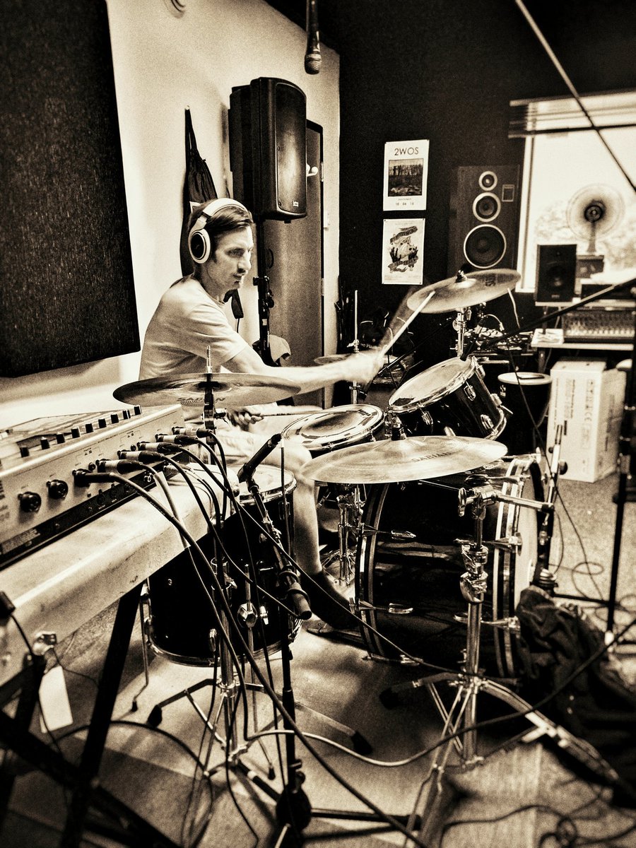 roomcontrolband's tweet photo. IT HAS BEGUN - Recording underway. #Drums down! Stay tuned! #roomcontrolband #newalbum #2017 @BandSRecords #psyched #montreal #indiemtl https://t.co/kbotDO0q3q
