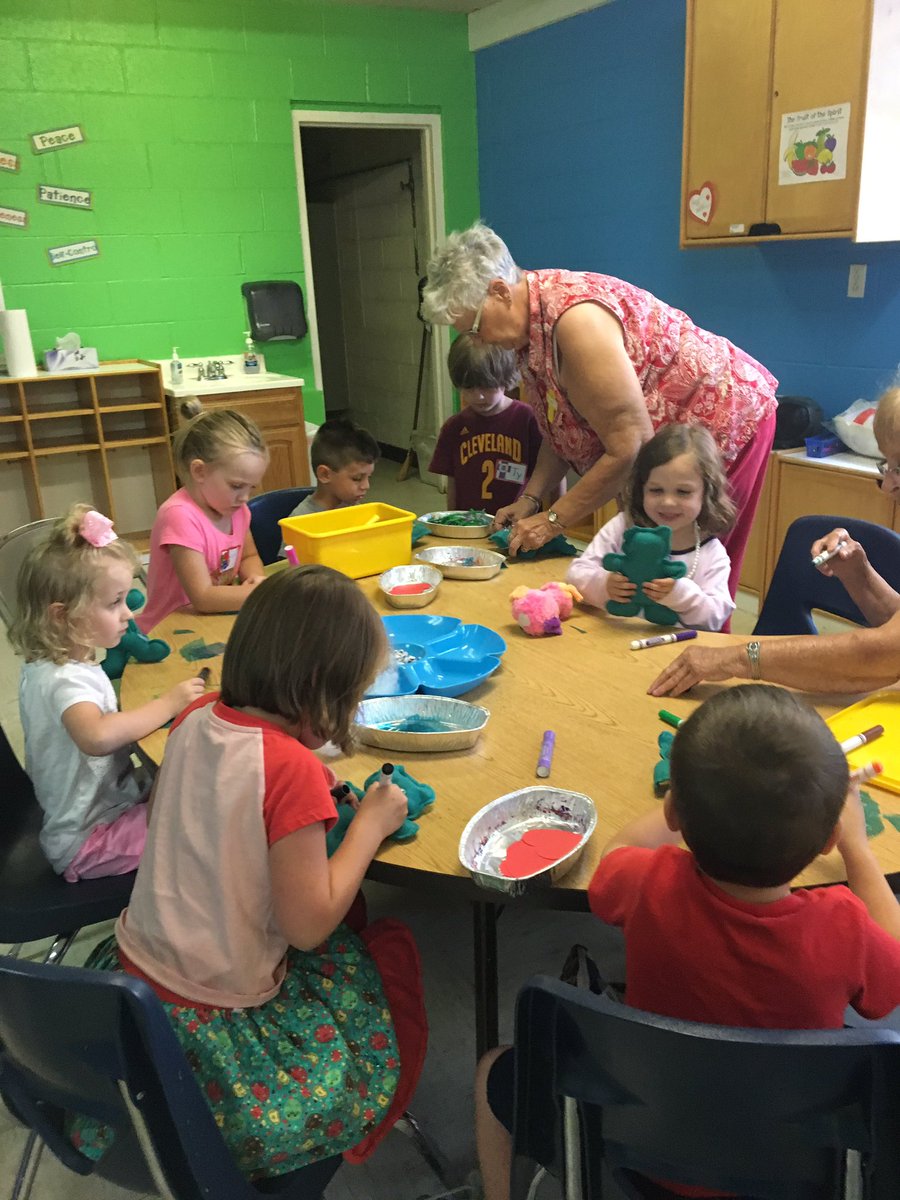 FCCStow's tweet photo. "Thank you for making me so wonderfully complex" Psalm 139:14 #fccstow #makerfunfactoryvbs2017 https://t.co/f2bHduqM6N