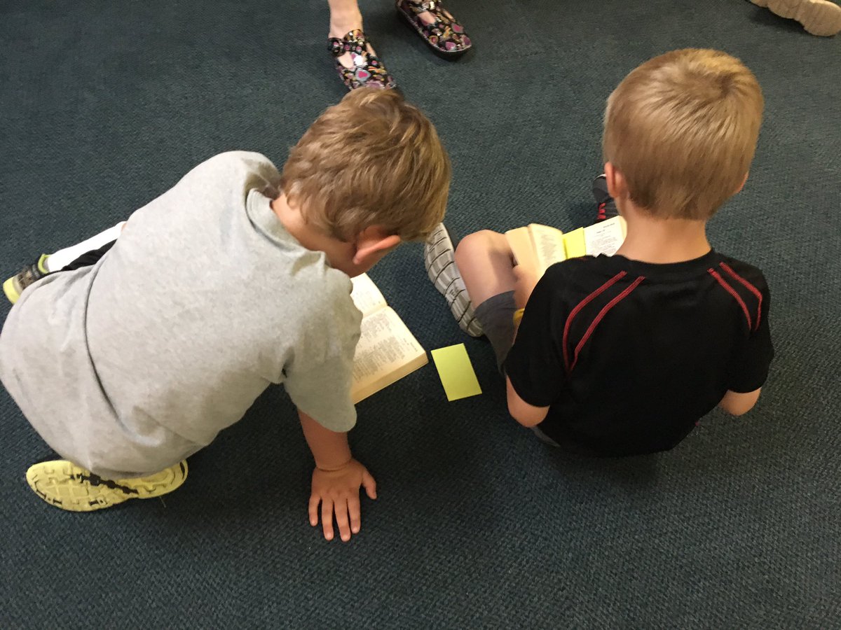 FCCStow's tweet photo. "Thank you for making me so wonderfully complex" Psalm 139:14 #fccstow #makerfunfactoryvbs2017 https://t.co/f2bHduqM6N