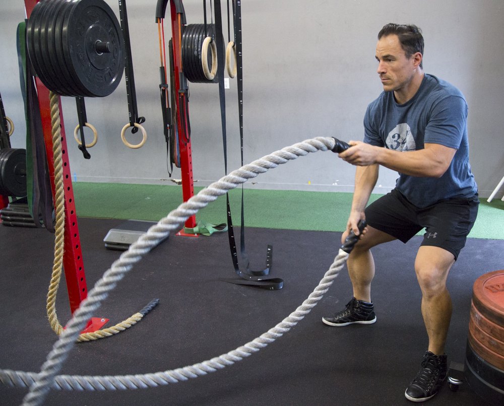 34_North's tweet photo. SOME OF OUR TOYS
Tons 'o competition kettlebells
Dumbbells up to 120lbs
Monkey bars. Yes, monkey bars. 
Battle ropes 
Gymnastics rings https://t.co/8Fl4MQONGm
