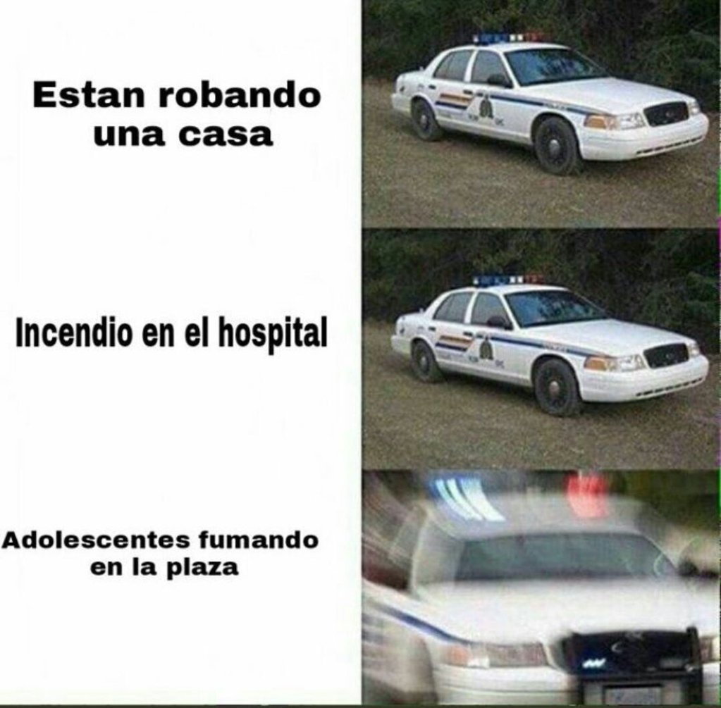Elparaguayo1231's tweet photo. La policía https://t.co/HdbKMvZlpO