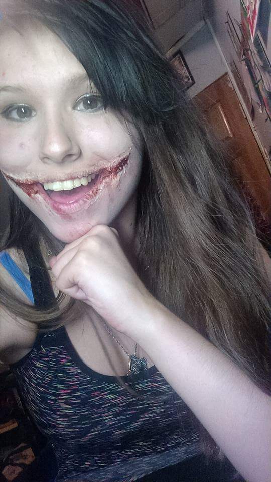 tarissasfx's tweet photo. More makeup I did a while back https://t.co/nsfLre1cjl