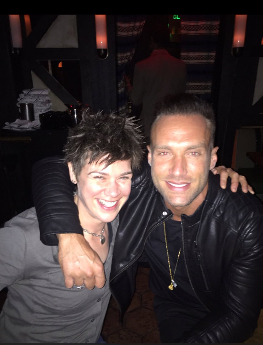 Steph_Sterling's tweet photo. @CalumBest is my buddy! Glad that he came back! #famouslysingle https://t.co/s0K1G3XAQd