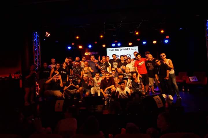 elgrande9beat's tweet photo. Was a sick battles and beatboxers!! And was a really nice weekend in Stuttgart!! #esh #robeat #award #2017#musik #elgrande #Beatbox #german https://t.co/fFkXnXU4u4