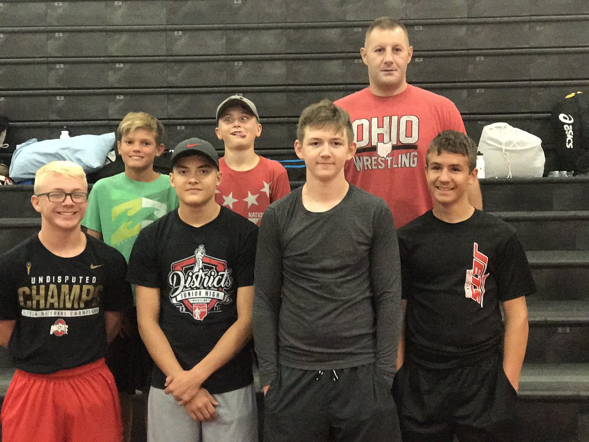 jess_crum_pta's tweet photo. Dropped Brady off at Jeff Jordan wrestling camp. #jetswrestling https://t.co/XocW3D9aT6