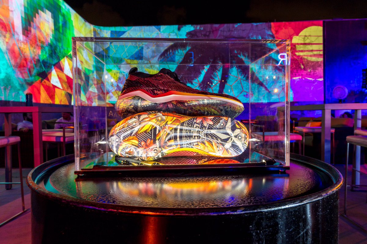 adidasDugout's tweet photo. Party on...

The Legends Pack has taken over South Beach for All-Star Weekend.

#Cleathead #ASG https://t.co/YKC8Wvdlef